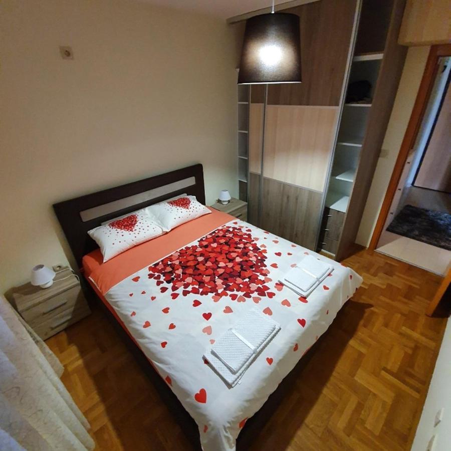 Aphrodite Apartment Podgorica Extérieur photo